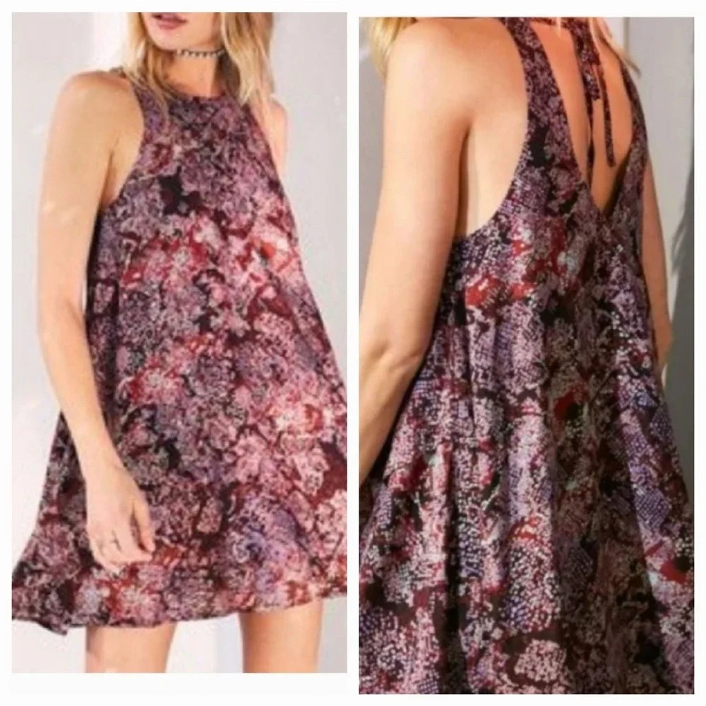 Silence +‎ Noise Purple Snake Print Wrap Mini Halter Tank Swing Dress Size M